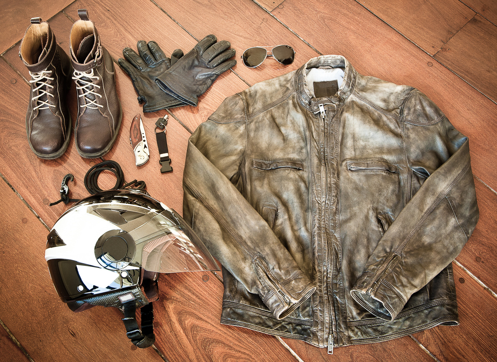 Leather Clothing for Men: The Ultimate Guide to Style and Functionality